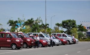 Xe đưa đón khách bay Hà Nội đi Nha Trang